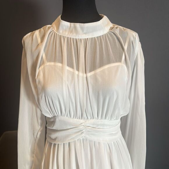Women’s White Chiffon Long Sleeve Dress Halter Neck Ruffle Hem Size M - Picture 2 of 14